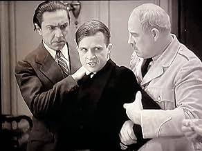 पोस्टर देखें