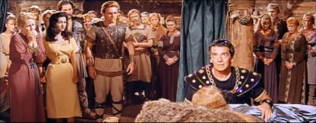 Victor Mature, Bella Cortez, Luciano Marin, and Liana Orfei in The Tartars (1961)