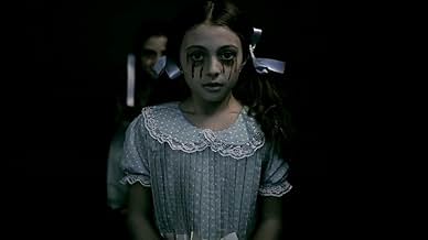 पोस्टर देखें