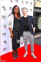 पोस्टर देखें