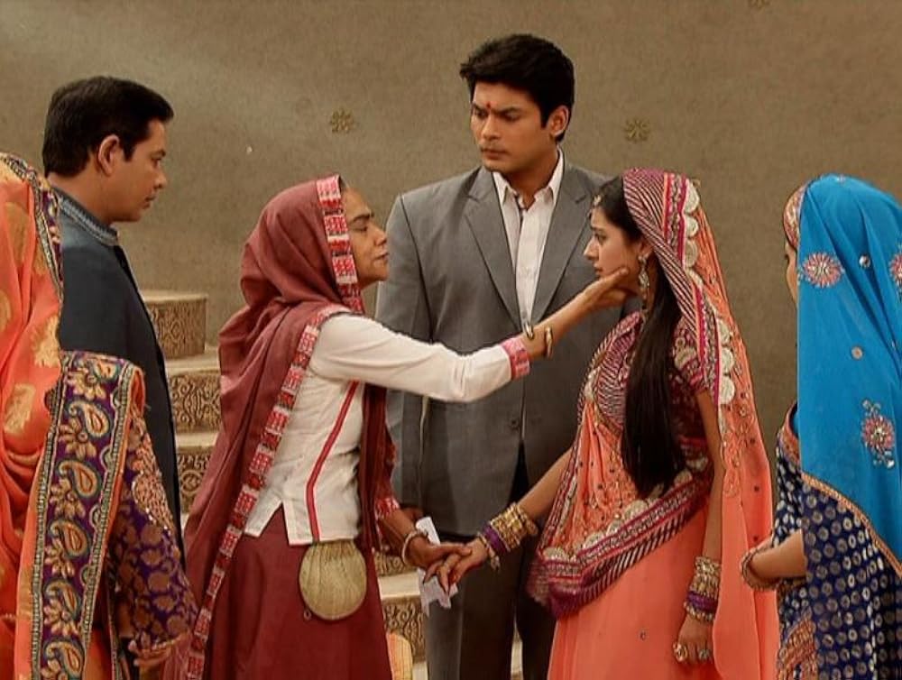 Yetuk rus dominatrix porno Rus pornosi ayollar tomonidan suratga olinadi