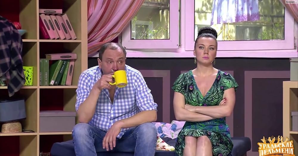 Chiroyli qiza minatka beradi Talaba qizlarning jinsiy buzuqligi