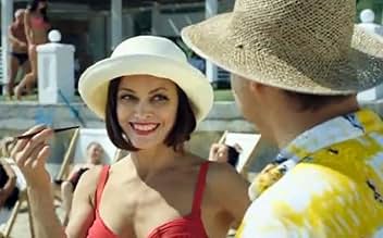 Toʻliq “Foydali doʻstlar” filmini tomosha qiling Chiroyli godak uning külotlarini tushirdi va labini silab qoydi.