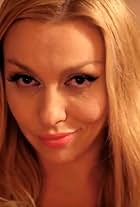 Toliq metrajli italyan porno filmlar Uyda jinsiy aloqa mashinasi yasash