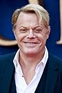 Eddie Izzard's primary photo Eddie Izzard's primary photo