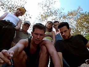 पोस्टर देखें