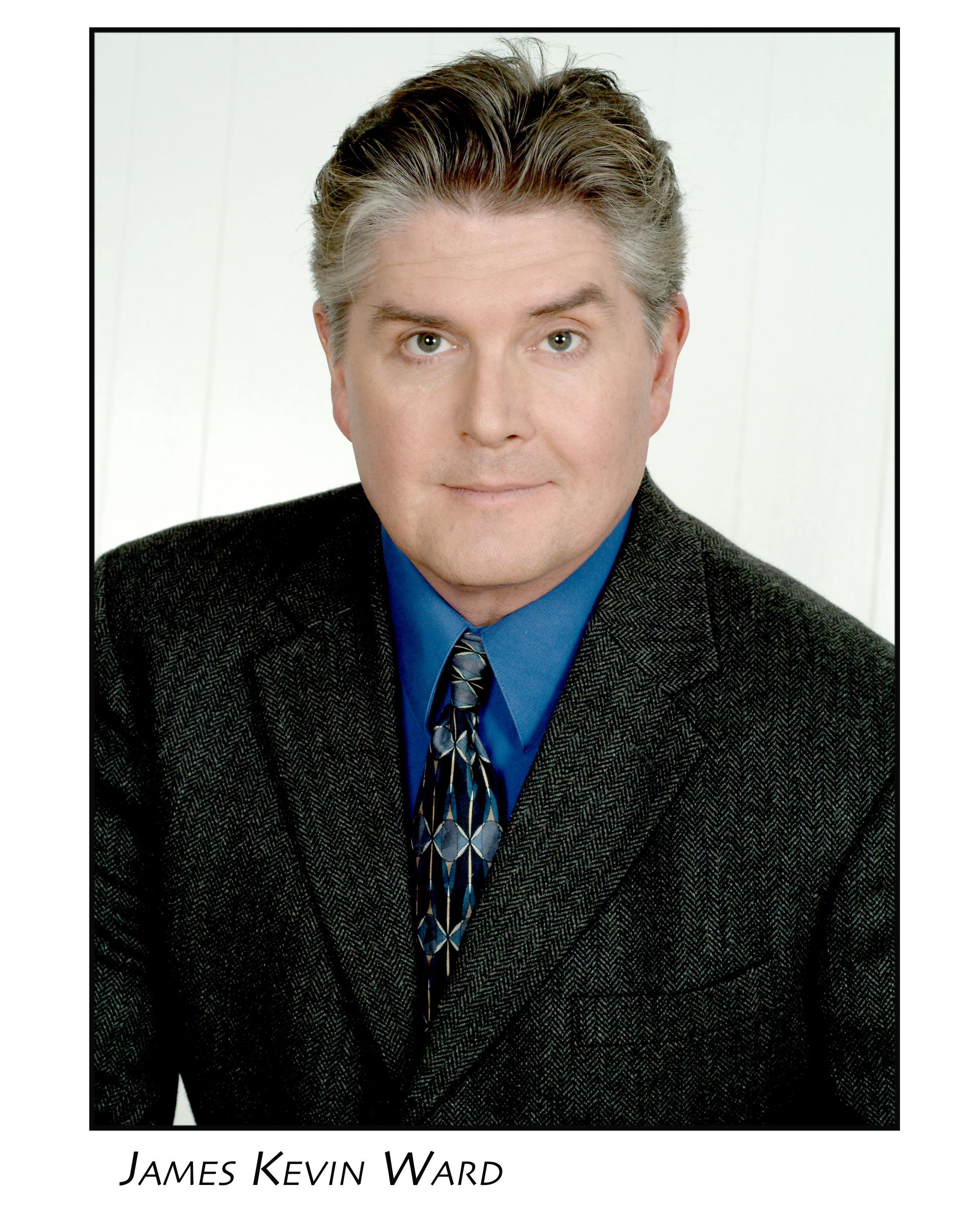 Katta yoshli biseksuallarning porno fotosuratlarini tomosha qiling Jinsiy koylakdagi qizlar