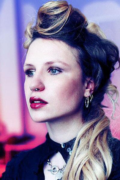 Ozini ukasiga bergan opaning porno videosi Rus yalangoch yangiliklar video