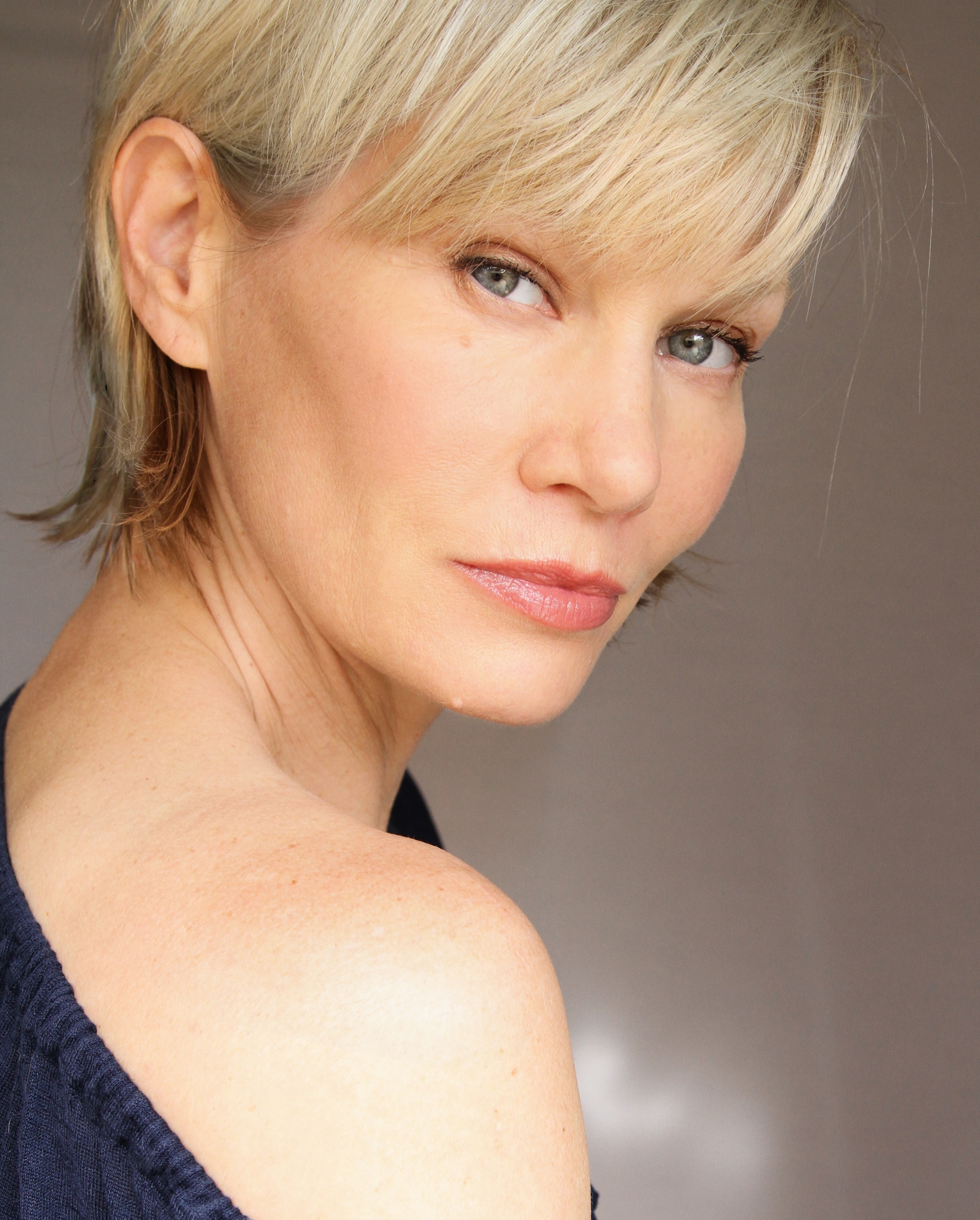 Xotin katta Dik ogiz xojayin Toliq qizlarning yalangoch fotosuratlari