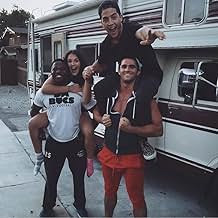 पोस्टर देखें