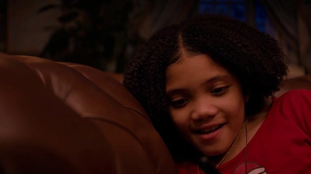 Violent Night Violent Night A Look Inside (French Featurette