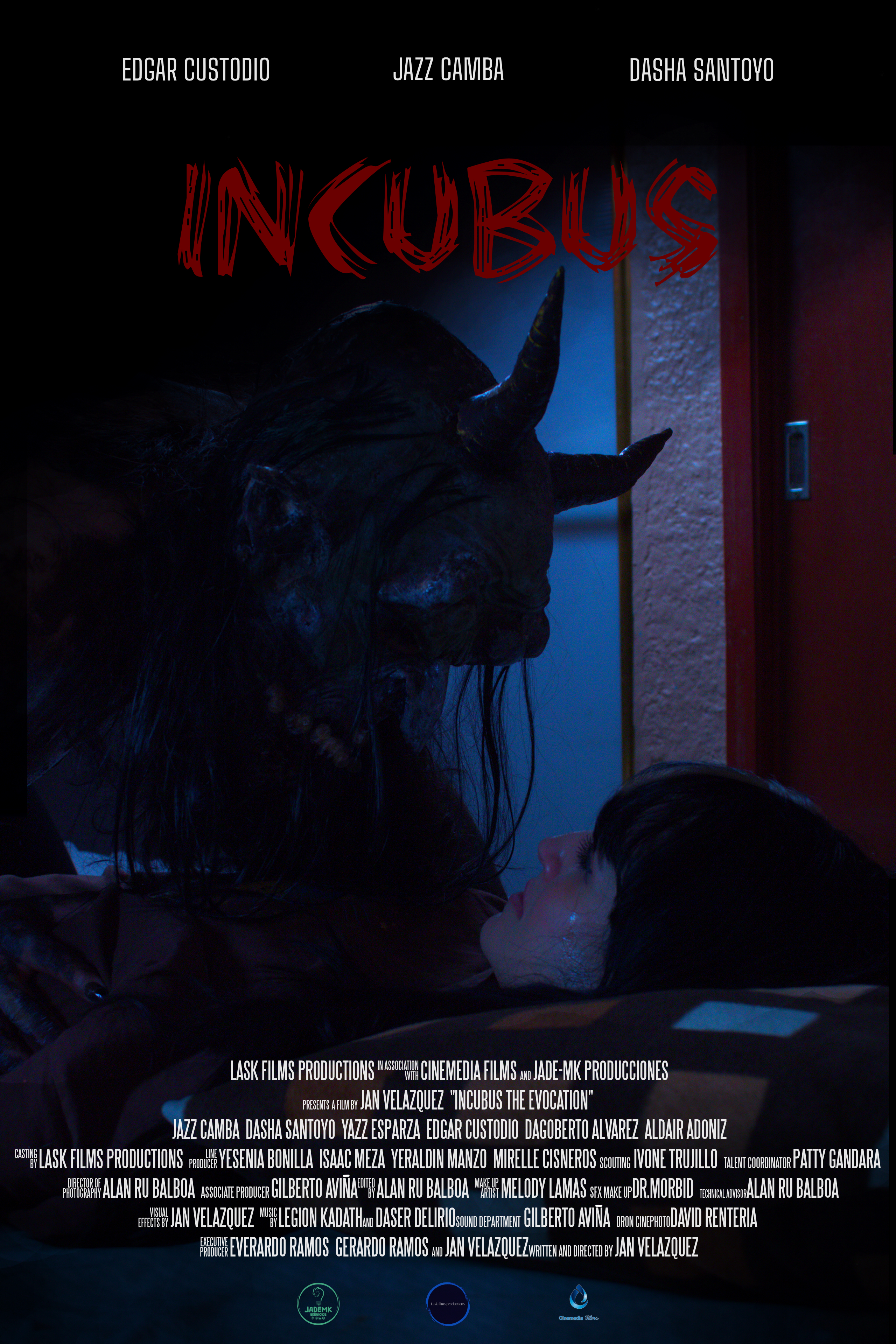 Джеки Чан порно фильмге түсті ме? Қыз қалай жалаңаштанады