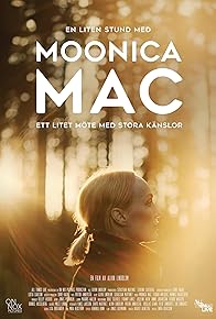 Primary photo for En liten stund med Moonica Mac Primary photo for En liten stund med Moonica Mac