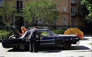 पोस्टर देखें