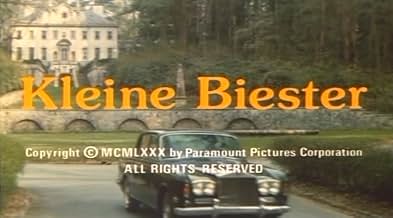 पोस्टर देखें