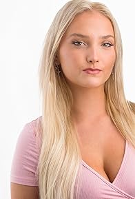 Primary photo for Baeliee Violet