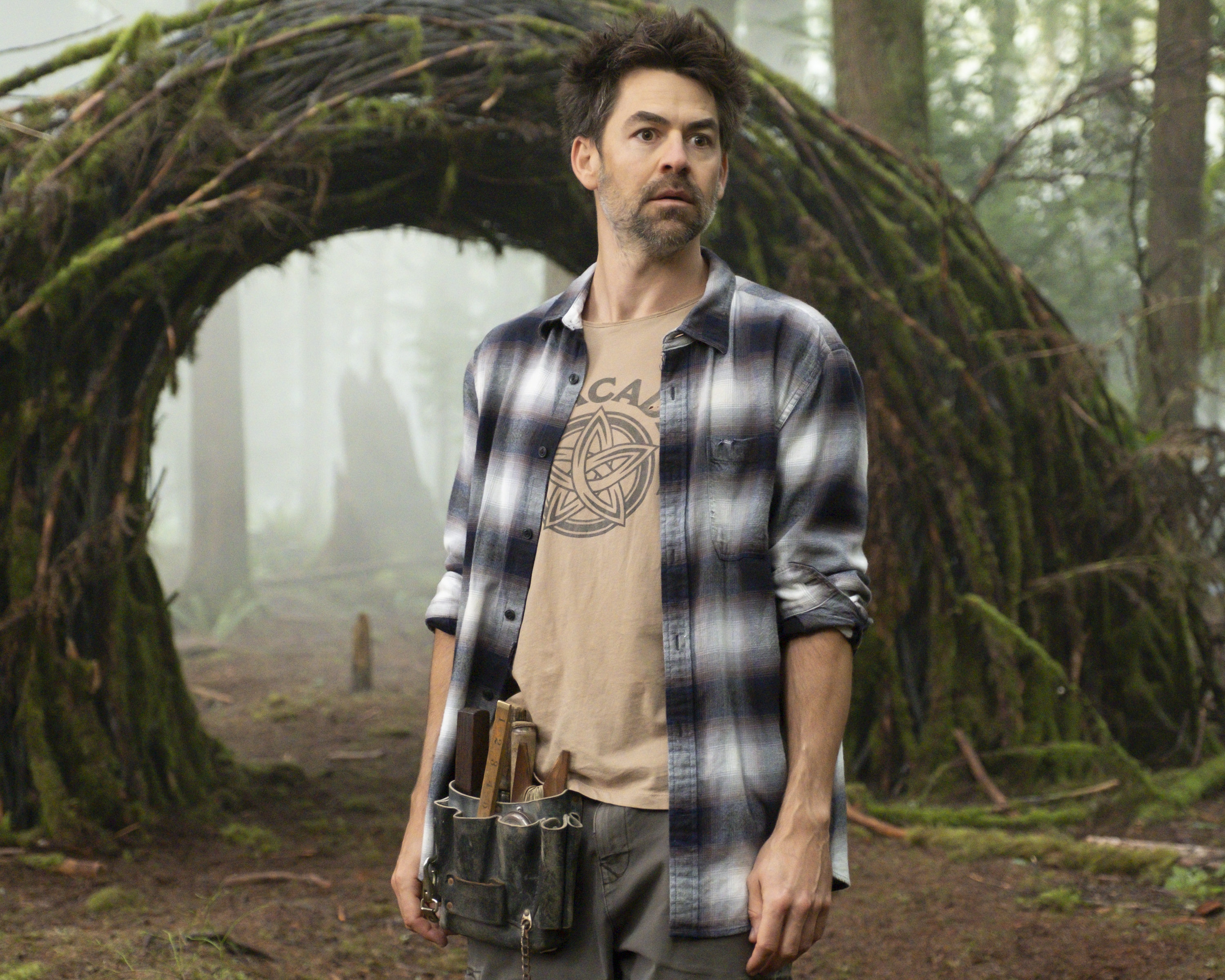 Kyle Howard in Upside-Down Magic (2020)