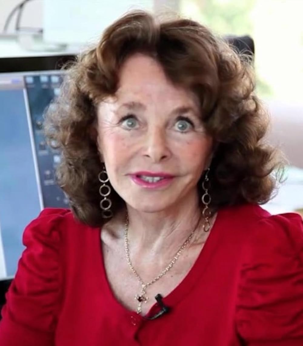 Linda Moulton Howe - IMDb