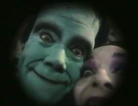 पोस्टर देखें