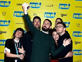 पोस्टर देखें