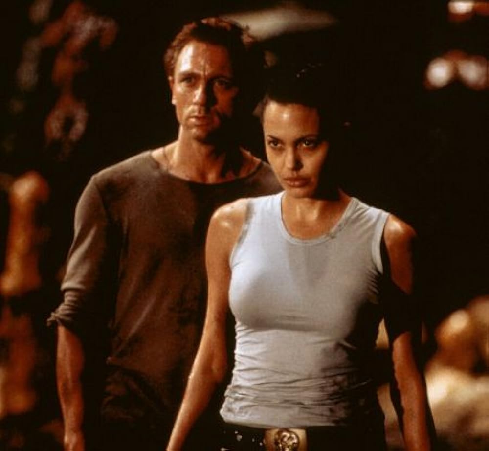 Lara Croft Tomb Raider (2001)