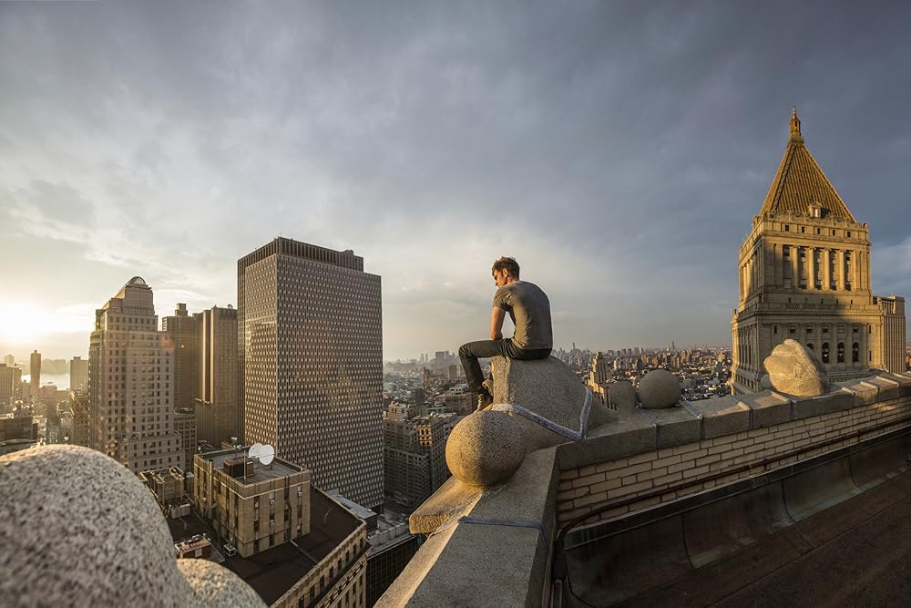 MV5BMTAxMzg2MzA5NjVeQTJeQWpwZ1