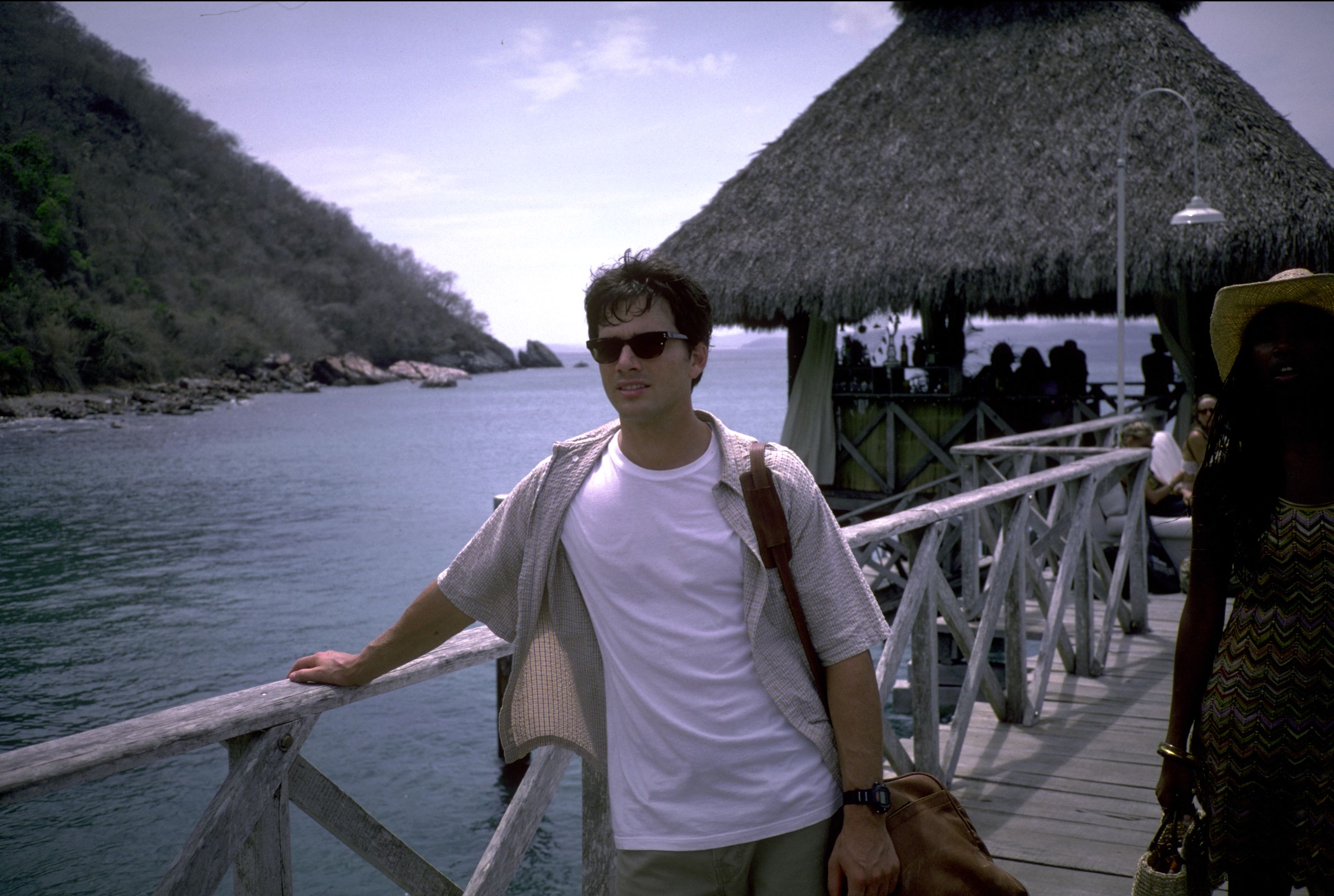 район орехово-борисово южное улица 90-е. москва 1998. письма лета иванушки. плезантвиль pleasantville, 1998. Pleasantville 1998.