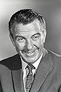 Hugh Beaumont's primary photo Hugh Beaumont's primary photo