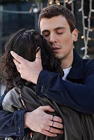 Harbiy ayol Jessi Jeyn oz sevgilisi bilan askarning goshtini soradi Harbiy ayol Jessi Jeyn oz sevgilisi bilan askarning goshtini soradi