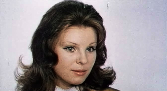 It uslubidagi suratdagi qiyshiq eshak Nemis tozalovchi ayol porno