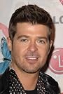 Robin Thicke's primary photo Robin Thicke's primary photo