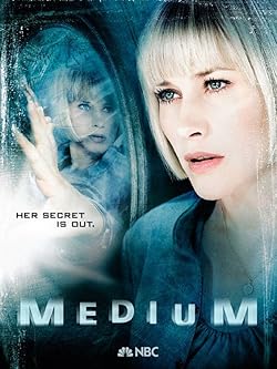 Poster of Medium