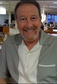 Primary photo for Howard Pearl