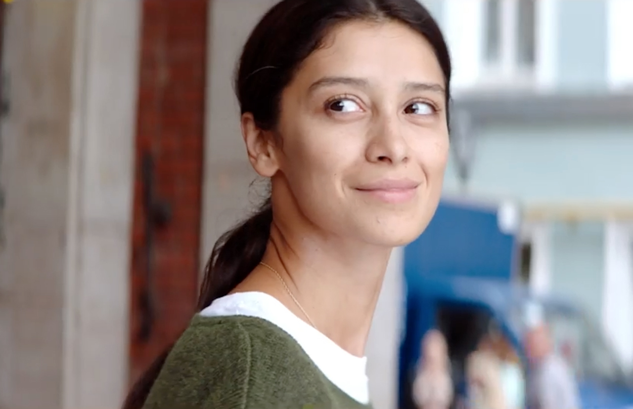 Skype-та веб-камера арқылы порно чат Свингерлердің қос енуі порно