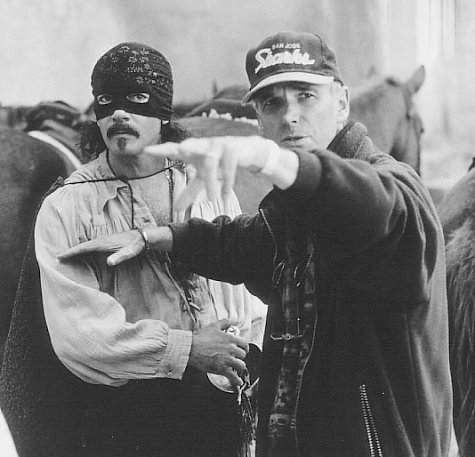 Antonio Banderas and Martin Campbell in The Mask of Zorro (1998)