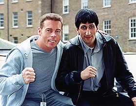 पोस्टर देखें