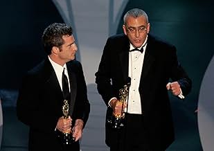 पोस्टर देखें