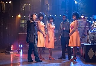 पोस्टर देखें