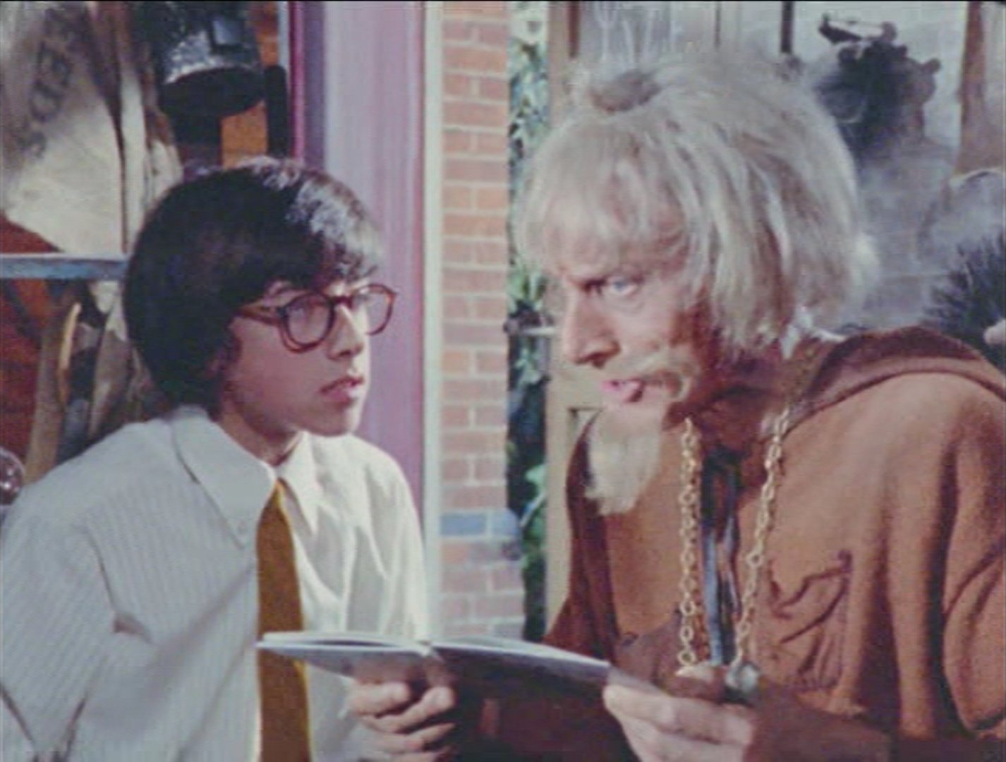 Geoffrey Bayldon and Gary Warren in Catweazle (1970)