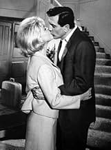 पोस्टर देखें