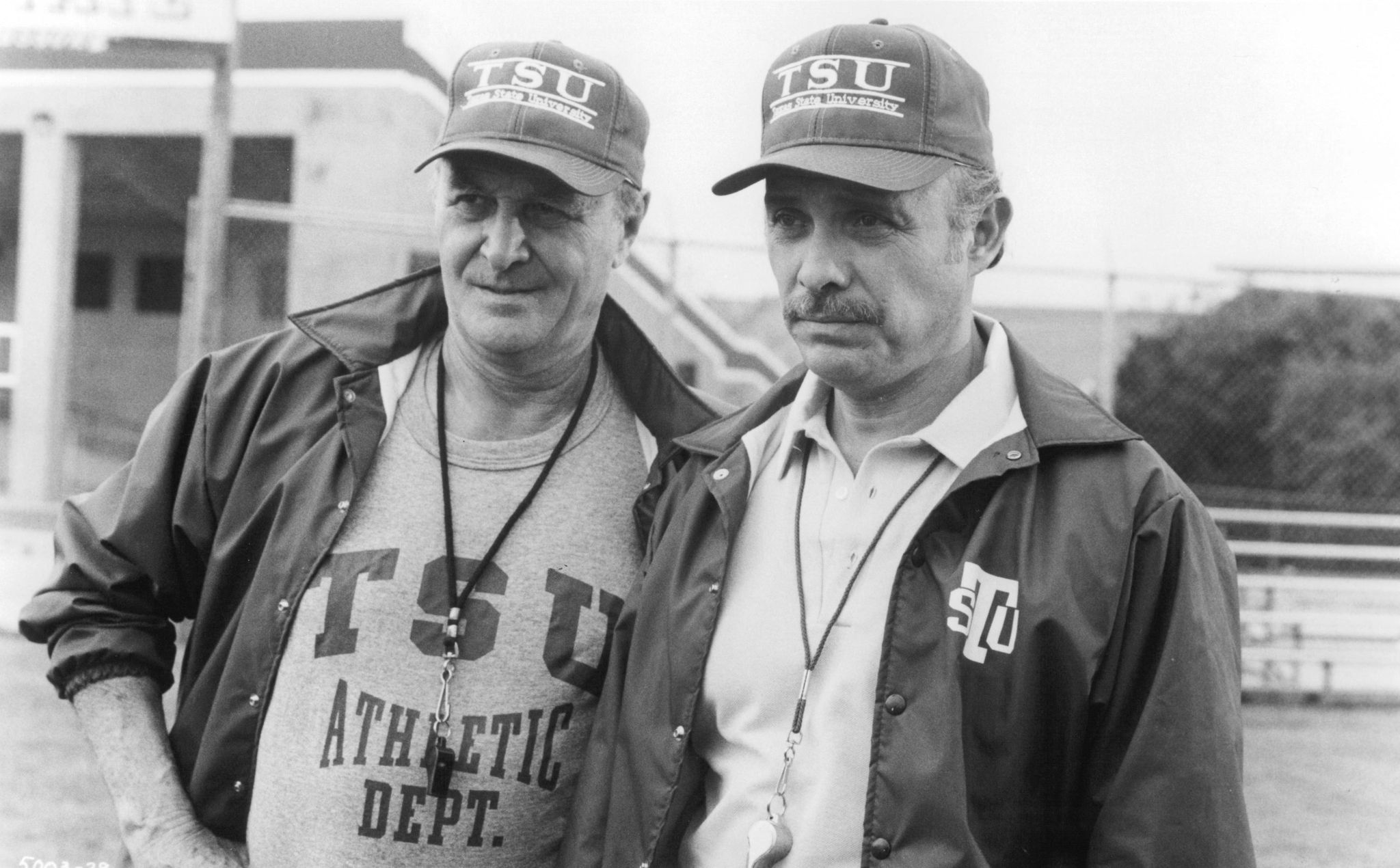 Hector Elizondo and Robert Loggia in Necessary Roughness (1991)