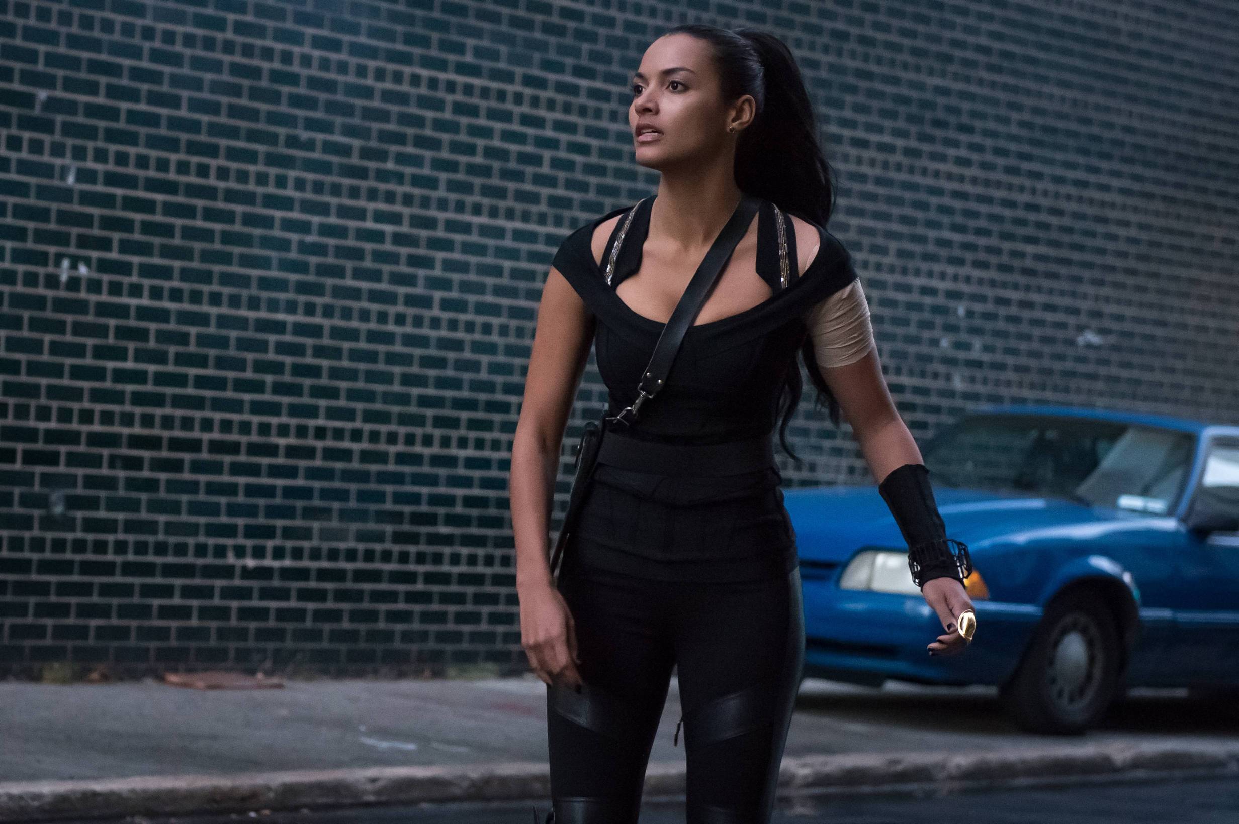 Jessica Lucas in Gotham (2014)