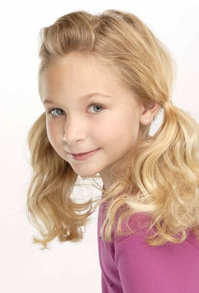 Primary photo for Zoë Raye Primary photo for Zoë Raye