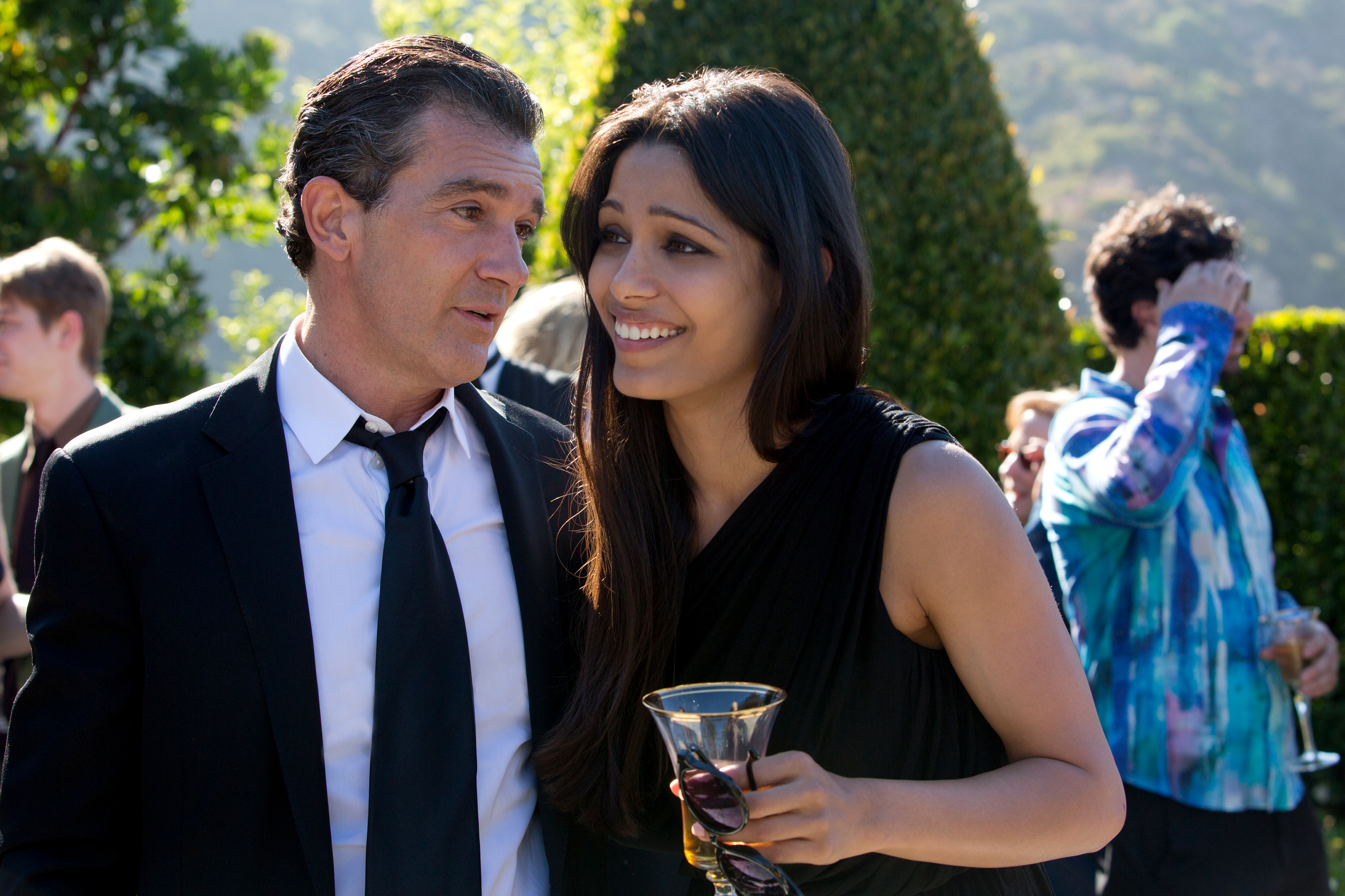 Antonio Banderas and Freida Pinto in Knight of Cups (2015)