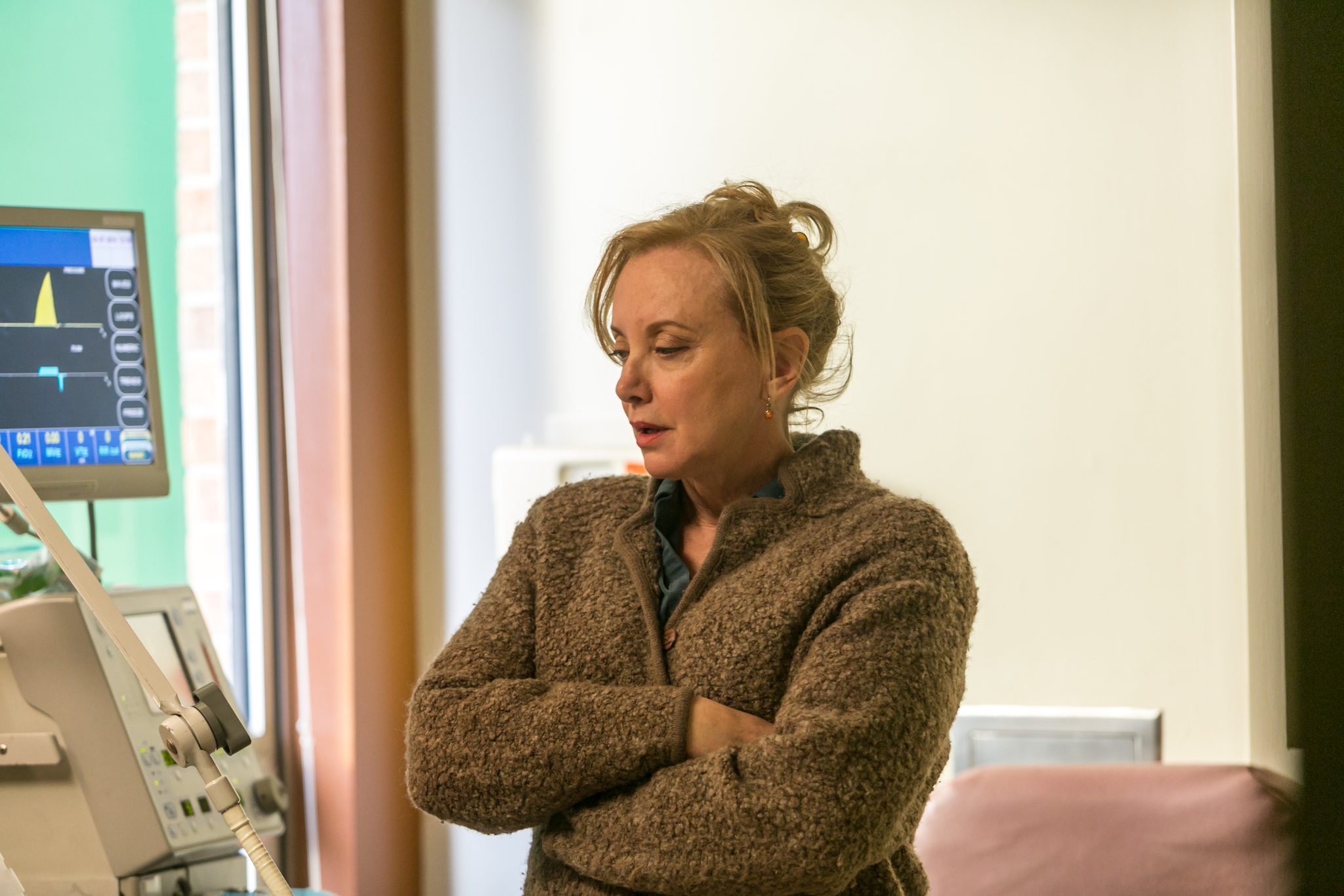 сверхъестественное харпер. She hates it. She hates it. She hates it. Don't hate me because i'm beautiful.