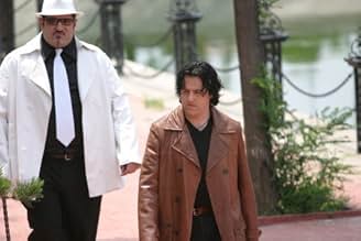 पोस्टर देखें