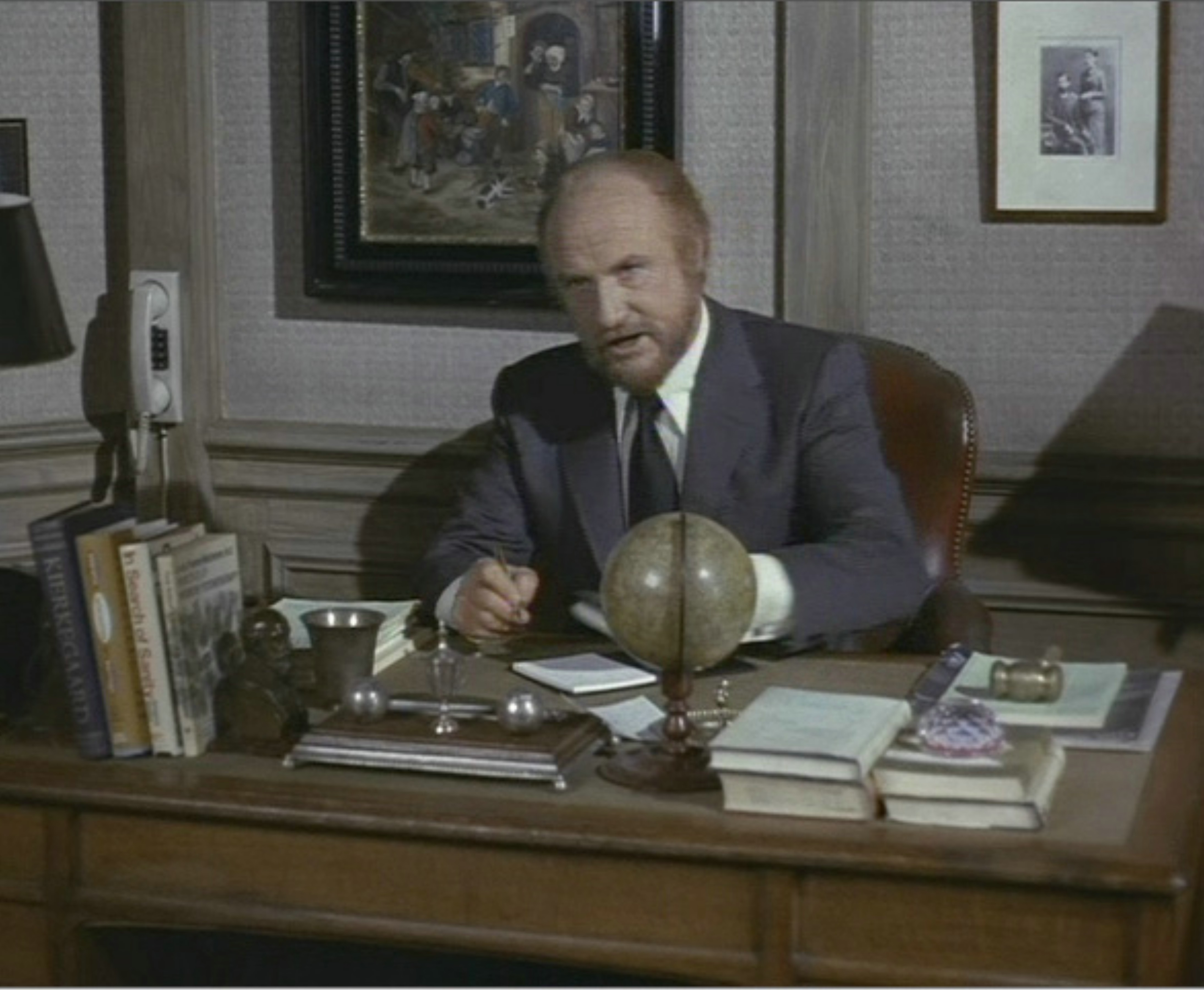 Jack Warden in Who Is Harry Kellerman and Why Is He Saying Those Terrible Things About Me? (1971)