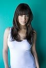 Hannah Simone's primary photo Hannah Simone's primary photo