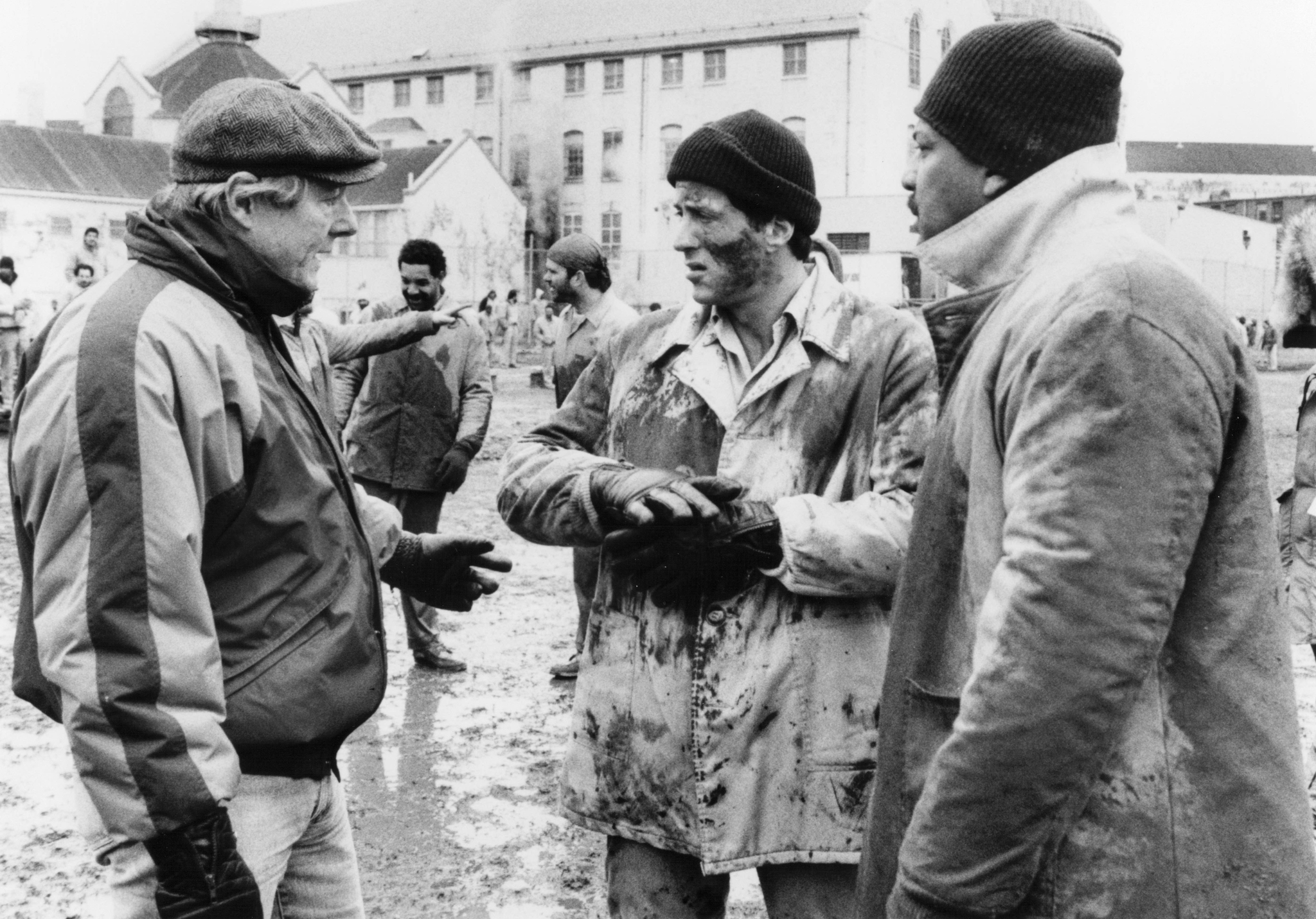 Sylvester Stallone, John Flynn, and Frank McRae in Lock Up (1989)