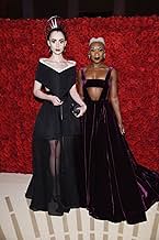 पोस्टर देखें